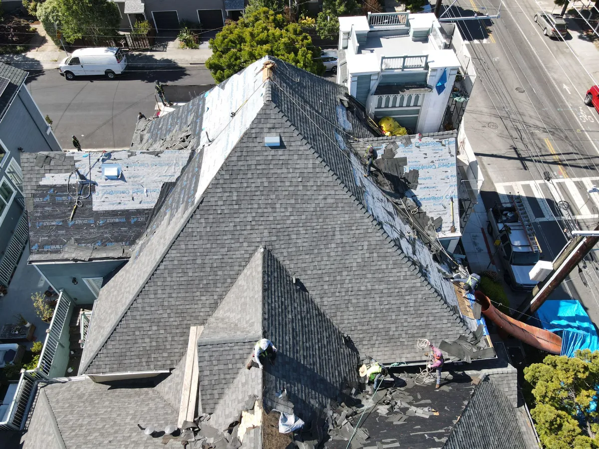 Roof Repair Contracor in SF and Bay Area blue roadside